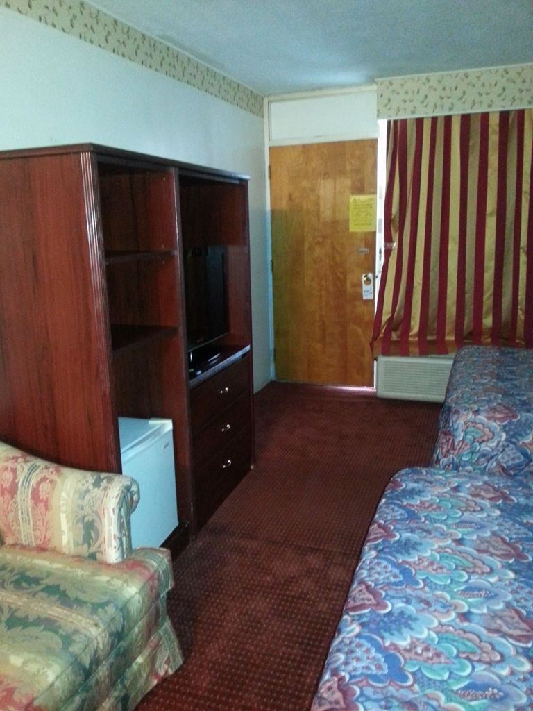 Holiday Lodge Virginia Pearisburg Bilik gambar